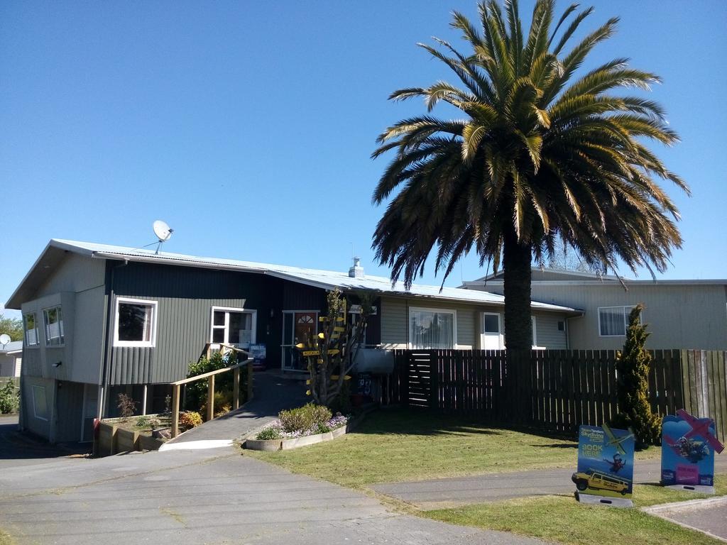 Berkenhoff Lodge Taupo Exterior photo